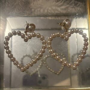 Elegant Pearl Heart Earrings